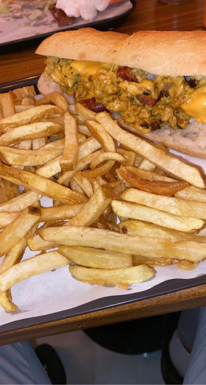 Sandwich au poulet et frites — photo de AYMAN92